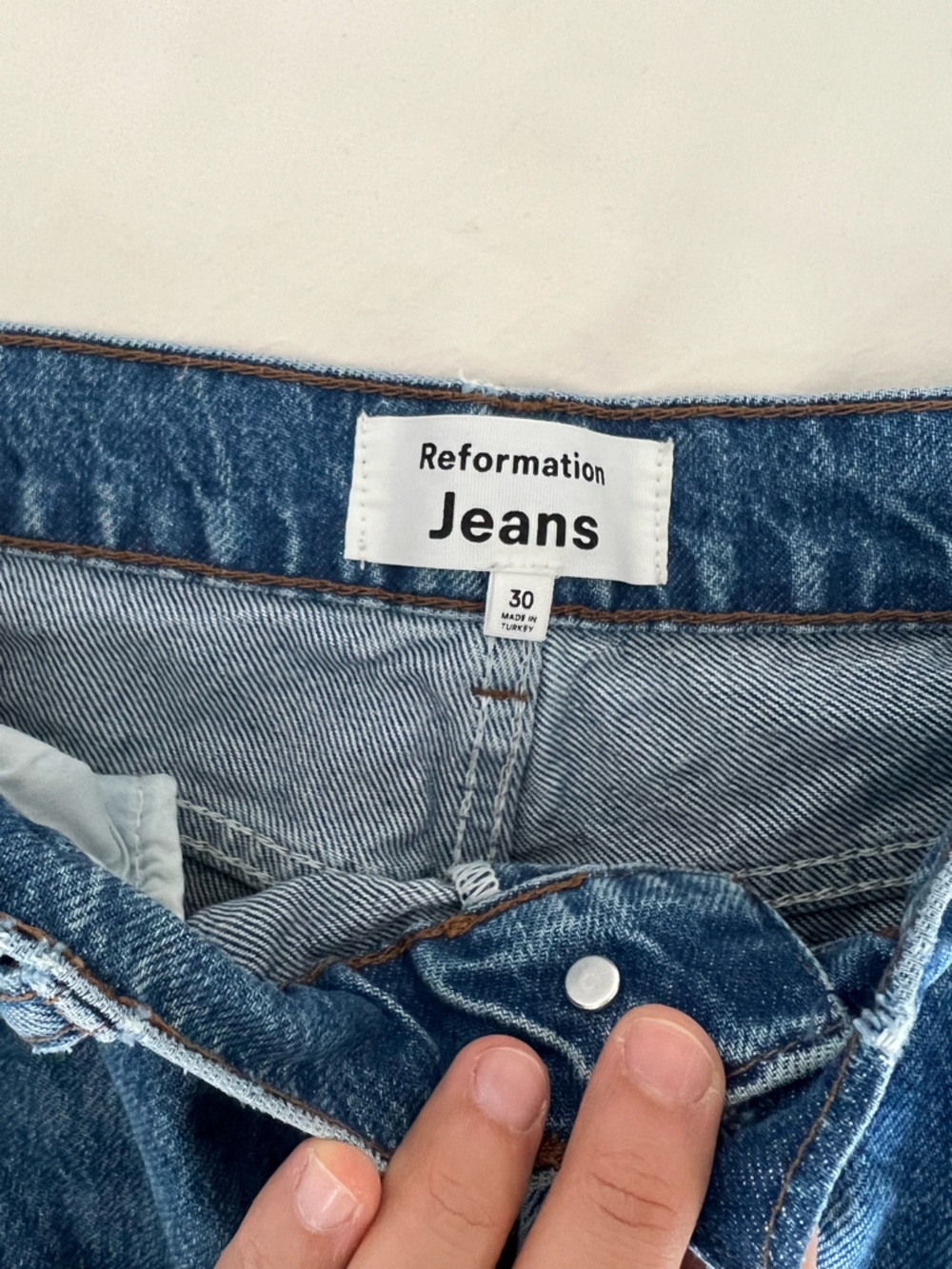 Reformation Cynthia Straight Leg High-Rise Jeans in Colorado - Picture 6 of 7